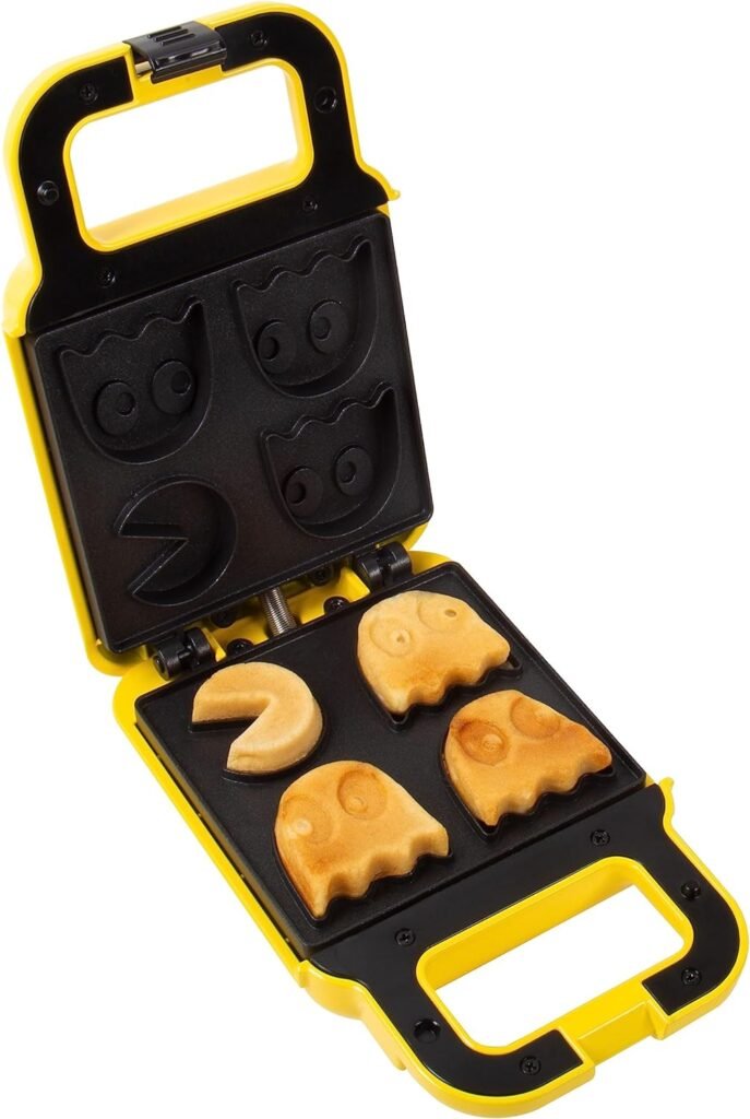PAC-MAN Waffle Maker. Creates up to Four Delicious Waffles at once, Including PAC-MAN and three Ghosts Shapes. Mains Powered. Officially Licensed PAC-MAN Merchandise from Fizz Creations.