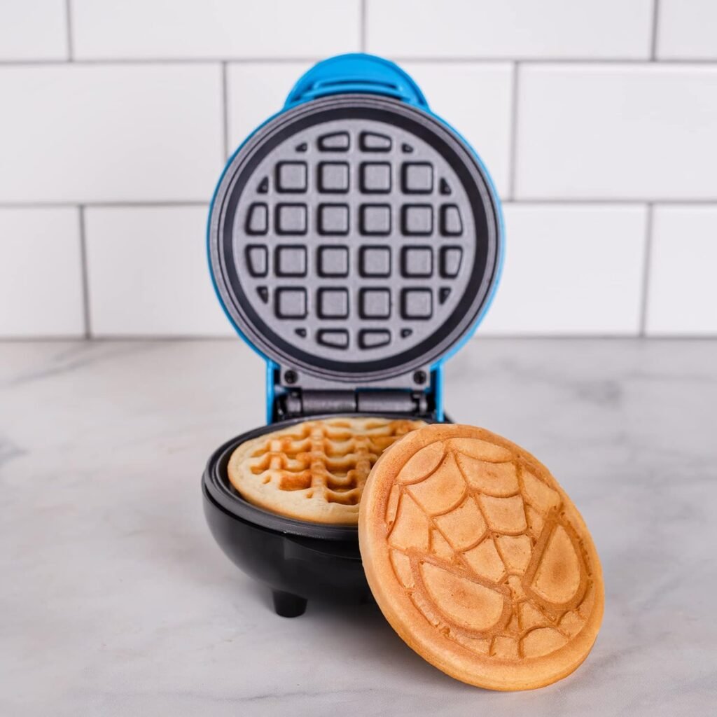Uncanny Brands Marvel Spider-Man Mini Waffle Maker - Marvel Kitchen Appliance